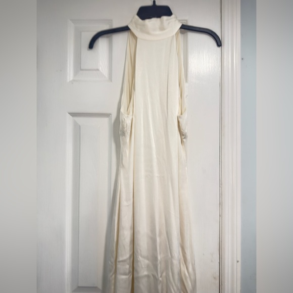 Meshki Strapless White Dress - Picture 10 of 14